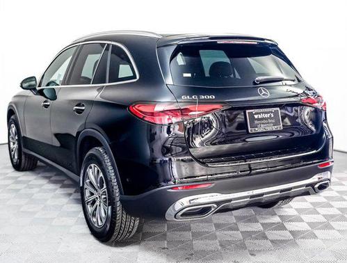 2026 Mercedes-Benz GLC 300 4MATIC