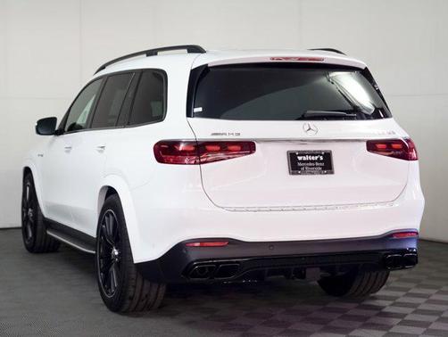 2025 Mercedes-Benz AMG GLS 63 Base