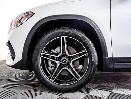 2023 Mercedes-Benz GLA 250 Base