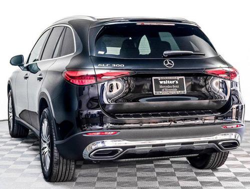 2026 Mercedes-Benz GLC 300 Base