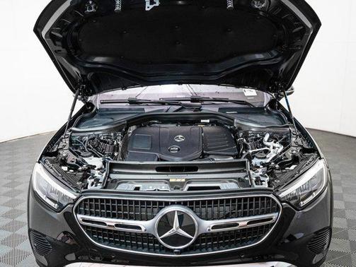 2026 Mercedes-Benz GLC 300 Base