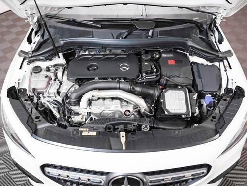 2025 Mercedes-Benz GLA 250 Base