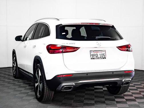 2025 Mercedes-Benz GLA 250 4MATIC