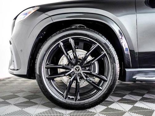 2026 Mercedes-Benz GLS 580 4MATIC