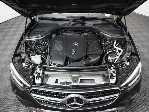 Graphite Grey Metallic 2026 Mercedes-Benz GLC 300 Base