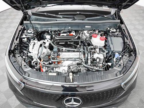 2025 Mercedes-Benz EQB 300 4MATIC