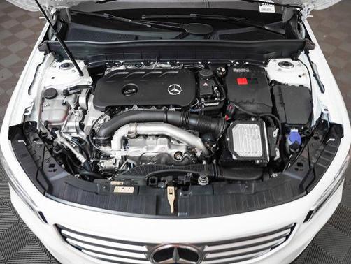 2026 Mercedes-Benz GLB 250 Base