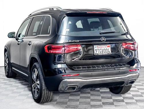 2025 Mercedes-Benz GLB 250 Base