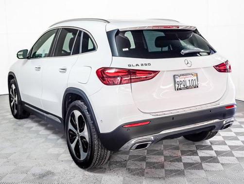 2025 Mercedes-Benz GLA 250 4MATIC
