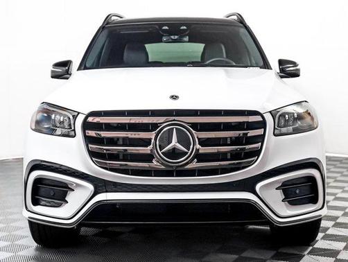2026 Mercedes-Benz GLS 450 4MATIC