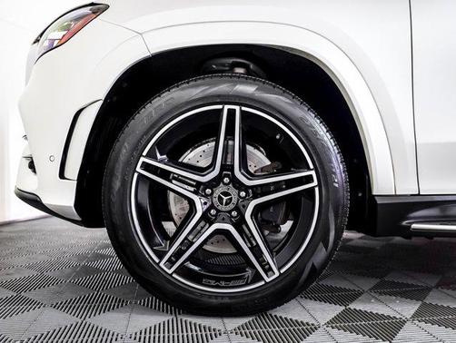2023 Mercedes-Benz GLS 450 4MATIC