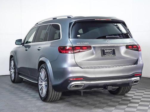 2025 Mercedes-Benz GLS 580 4MATIC