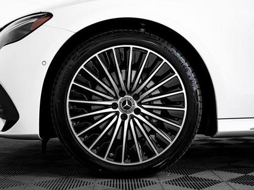 2025 Mercedes-Benz E-Class E 350