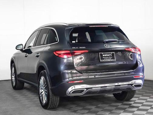 2025 Mercedes-Benz GLC 300 Base