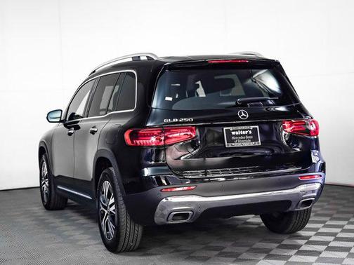 2025 Mercedes-Benz GLB 250 Base