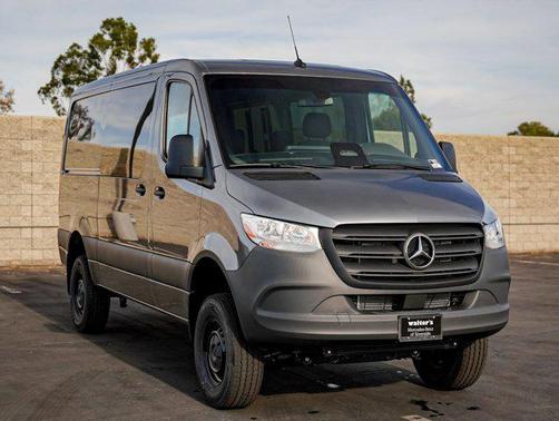 2025 Mercedes-Benz Sprinter 2500 Standard Roof