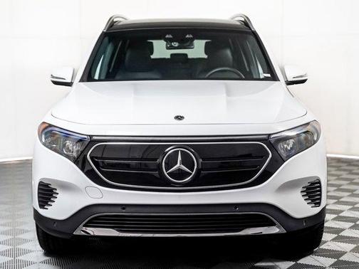 2022 Mercedes-Benz EQB 300 4MATIC