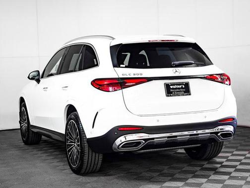 2025 Mercedes-Benz GLC 300 Base