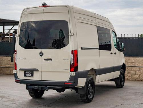 2025 Mercedes-Benz Sprinter 2500 Standard Roof