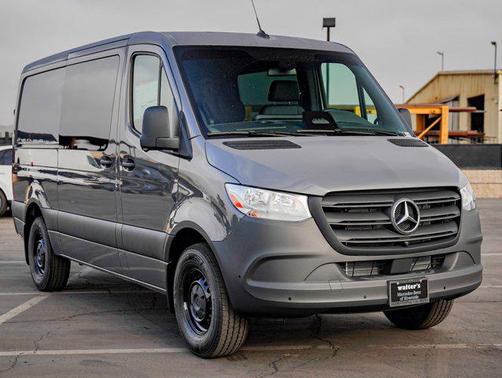 2026 Mercedes-Benz Sprinter 2500 Standard Roof