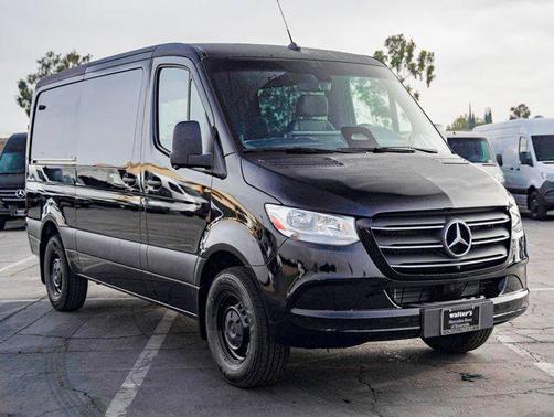 2026 Mercedes-Benz Sprinter 2500 Standard Roof