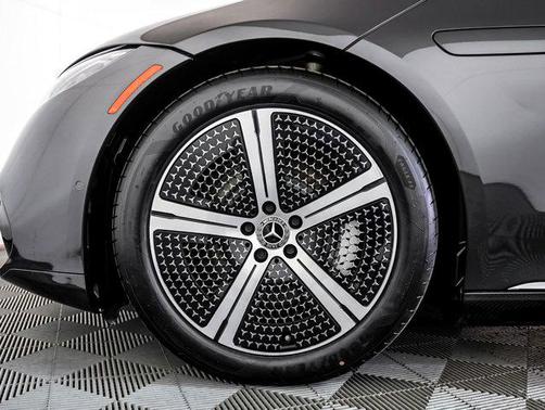 2023 Mercedes-Benz EQS 450 4MATIC