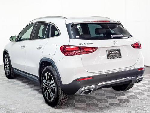 2025 Mercedes-Benz GLA 250 4MATIC