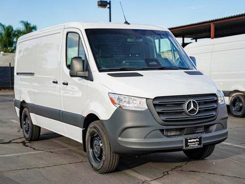 2026 Mercedes-Benz Sprinter 2500 Standard Roof