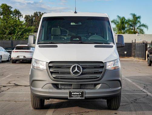 2026 Mercedes-Benz Sprinter 2500 Standard Roof