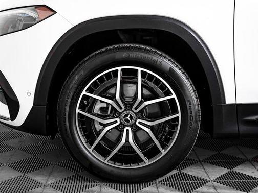 2023 Mercedes-Benz EQB 300 4MATIC