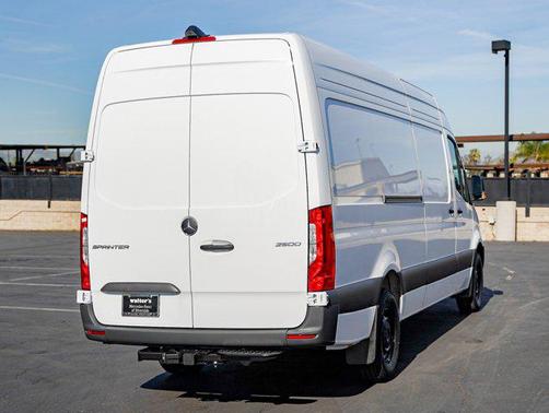2026 Mercedes-Benz Sprinter 2500 High Roof