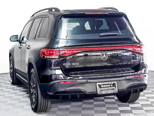 2023 Mercedes-Benz EQB 300 4MATIC