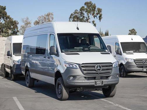 2026 Mercedes-Benz Sprinter 2500 High Roof