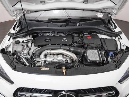 2025 Mercedes-Benz GLA 250 Base