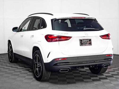 2025 Mercedes-Benz GLA 250 Base
