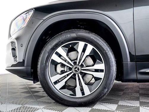 2025 Mercedes-Benz GLB 250 4MATIC