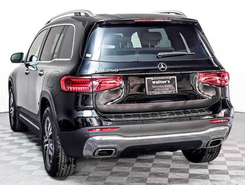 2026 Mercedes-Benz GLB 250 Base