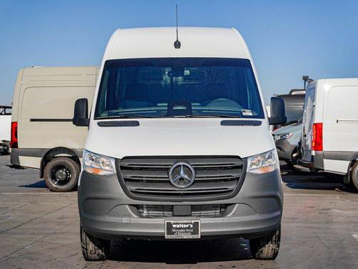 2025 Mercedes-Benz Sprinter 2500 High Roof