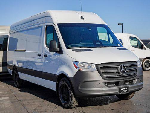 2025 Mercedes-Benz Sprinter 2500 High Roof