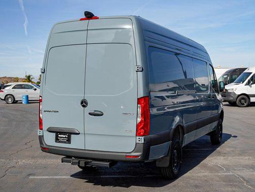 2025 Mercedes-Benz Sprinter 2500 High Roof