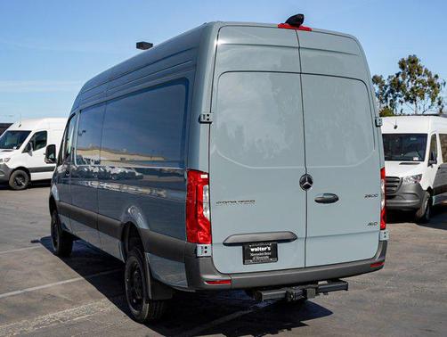 2025 Mercedes-Benz Sprinter 2500 High Roof