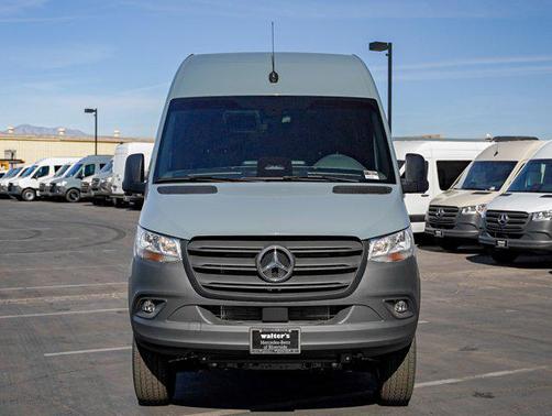2025 Mercedes-Benz Sprinter 2500 High Roof
