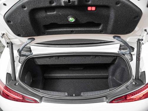 MANUFAKTUR Moonlight White Metallic 2022 Mercedes-Benz AMG SL 55 Base