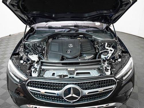 2026 Mercedes-Benz GLC 300 Base