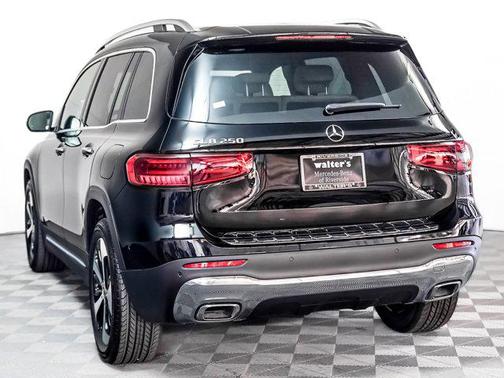 2025 Mercedes-Benz GLB 250 Base