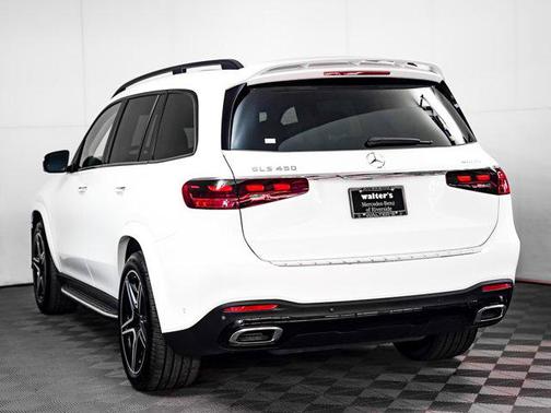 2026 Mercedes-Benz GLS 450 4MATIC