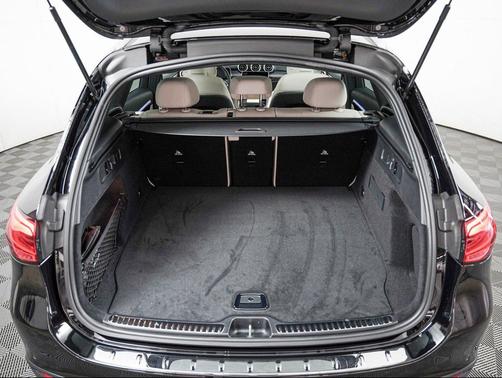 Black 2026 Mercedes-Benz GLC 300 Base