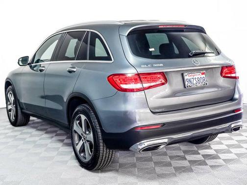 2018 Mercedes-Benz GLC 300 Base