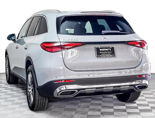 2026 Mercedes-Benz GLC 300 Base
