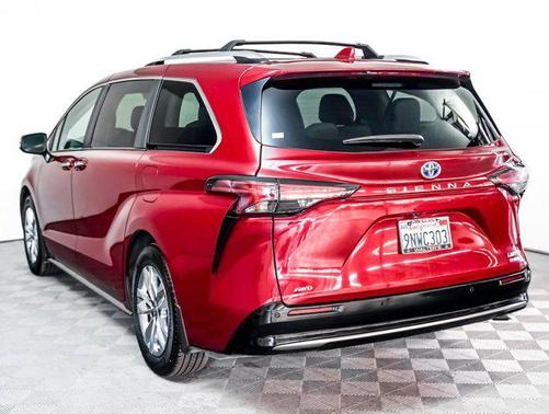 2024 Toyota Sienna Limited